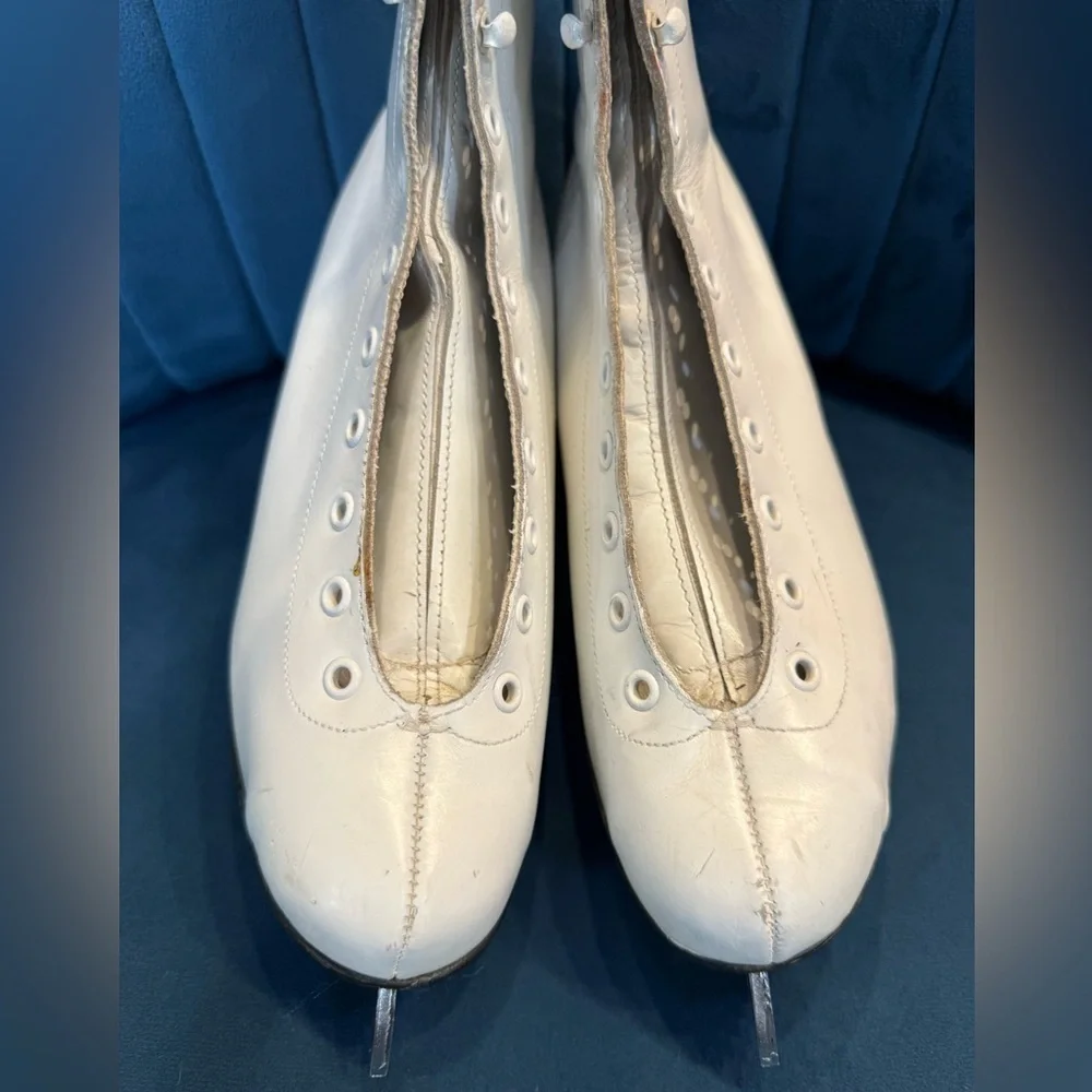 CCM older vintage construction